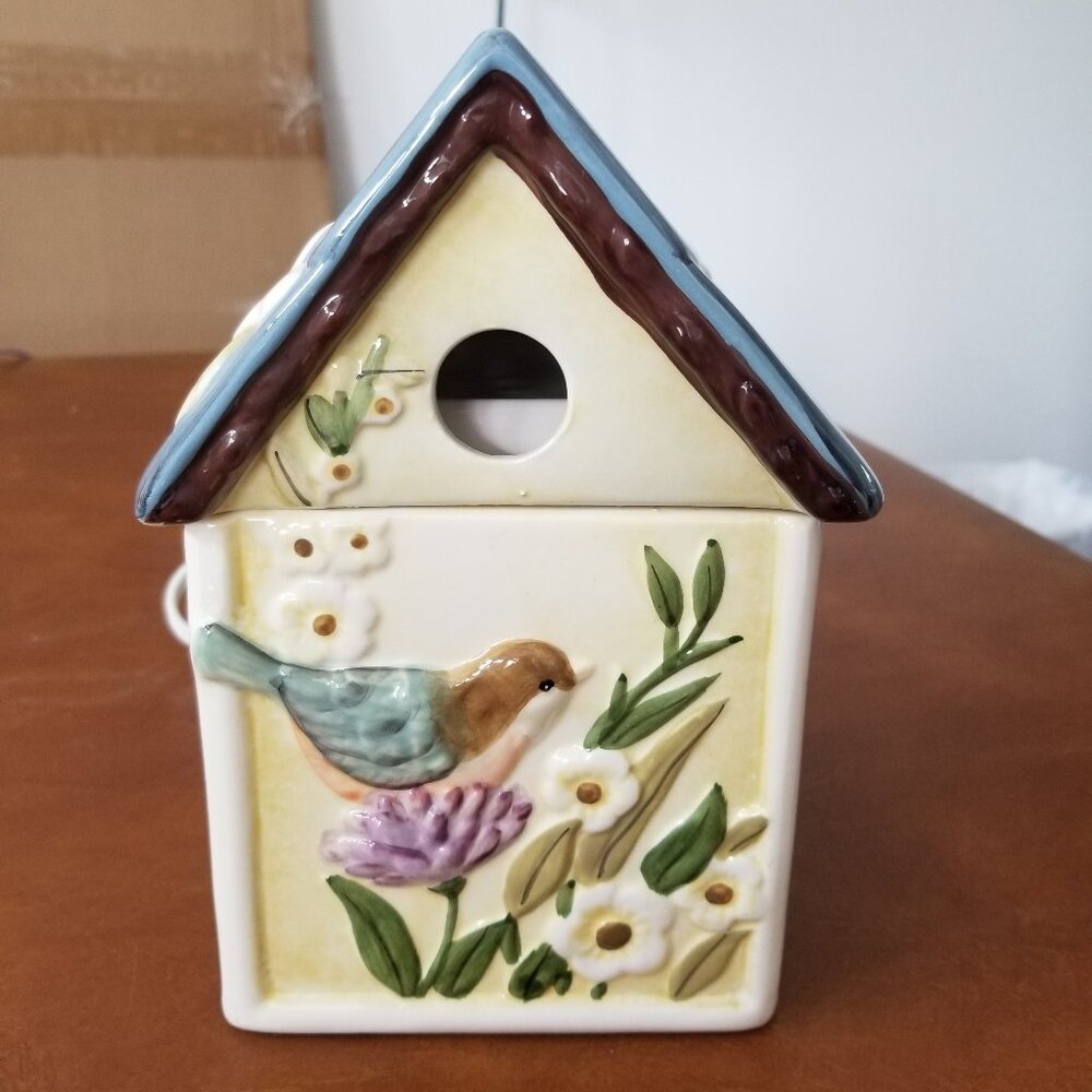 Celebrating Home Full Size Fragrance Warmer - Somerset Song